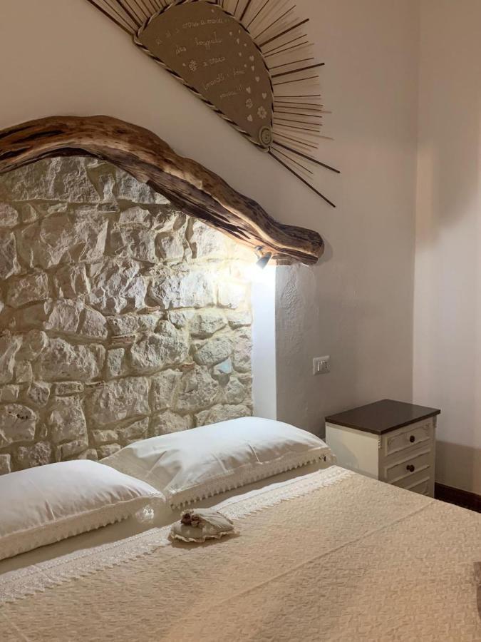 Steddueoro Bed & Breakfast Baunei Bagian luar foto