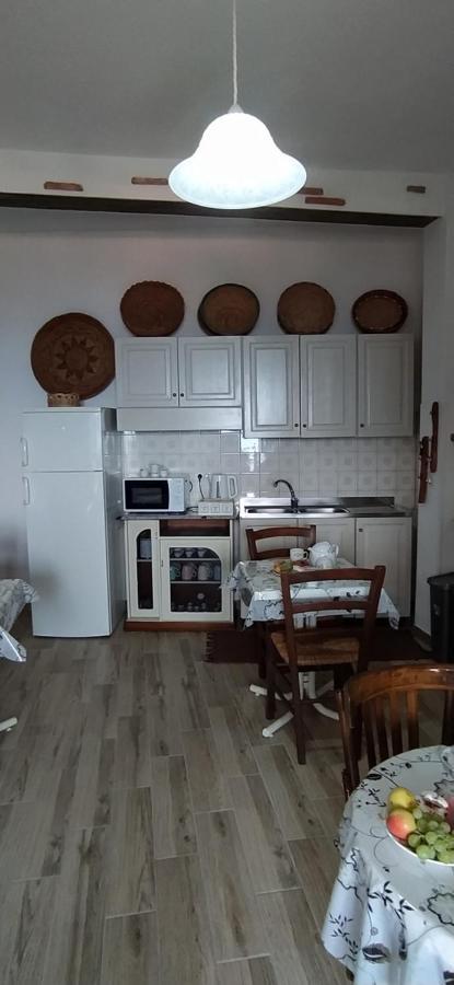 Steddueoro Bed & Breakfast Baunei Bagian luar foto