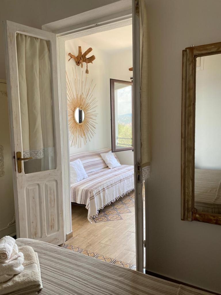 Steddueoro Bed & Breakfast Baunei Ruang foto